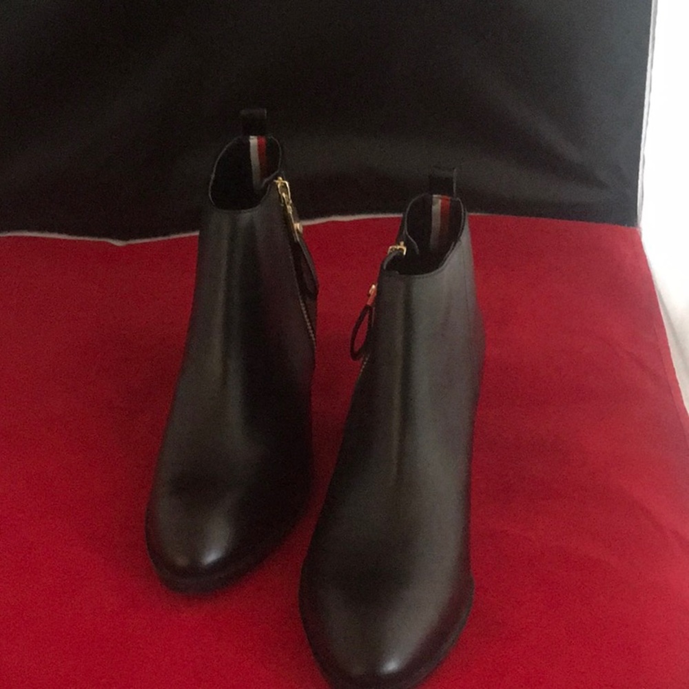 Brand New Tommy Hilfiger Ankle Booties.